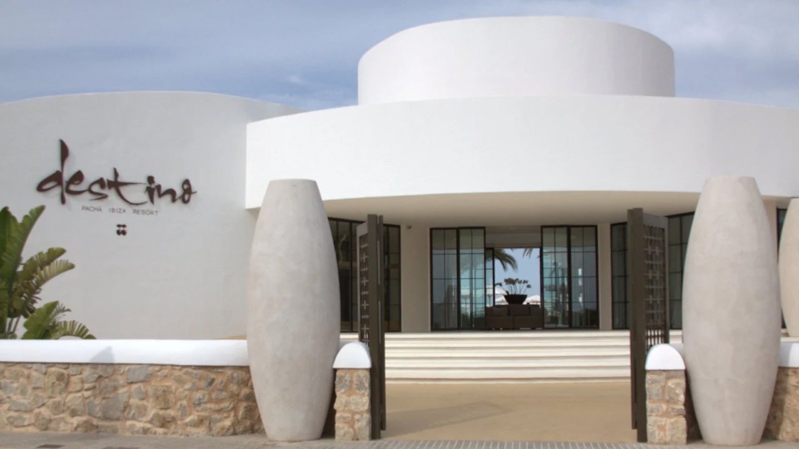 DESTINO IBIZA · Vesmar Projects